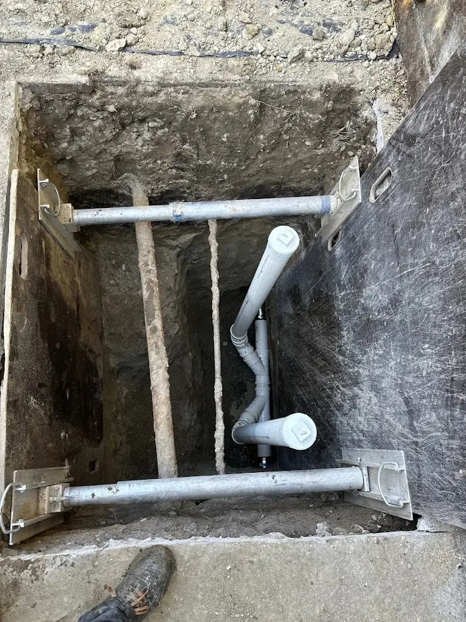 Experienced plumber completing Gas Line Repair work in Brier
